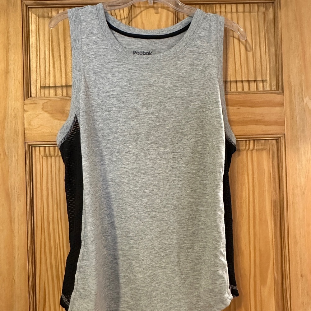 Reebok Heather Gray Sleeveless Shirt